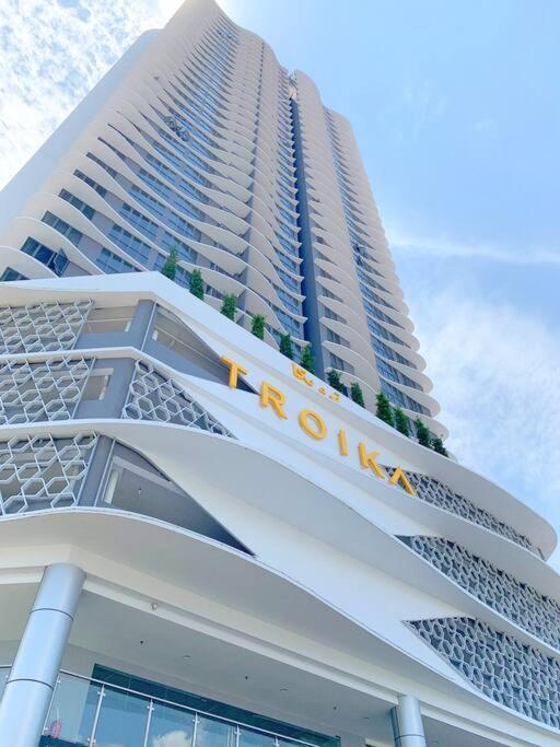 Netflix 2 Bedroom Troika Kota Bharu Homestay 1812 Екстериор снимка